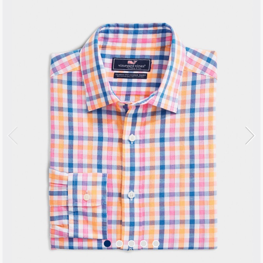 Vineyard Vines button down shirt